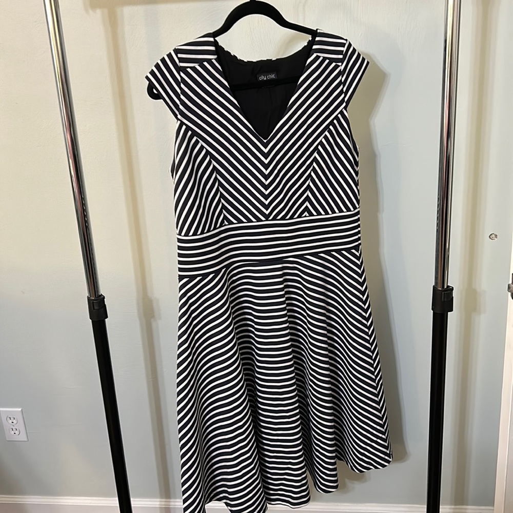 NAVY BLUE dress